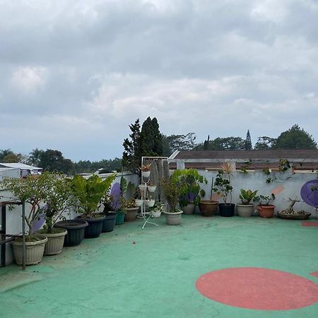 Villa Buana Graha Syariah Bandung Exterior foto
